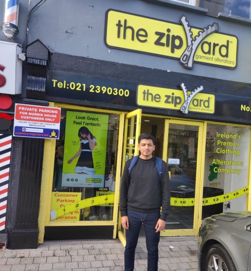 Esteban fuera de la empresa Esteban fuera de la empresa