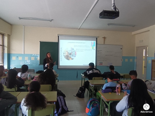 Vocaciones científicas con STEM Talent Girl Vocaciones científicas con STEM Talent Girl