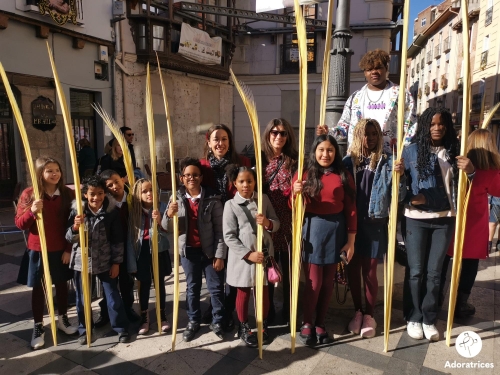 Domingo de Ramos junto a la Cofradía de la Piedad Domingo de Ramos junto a la Cofradía de la Piedad