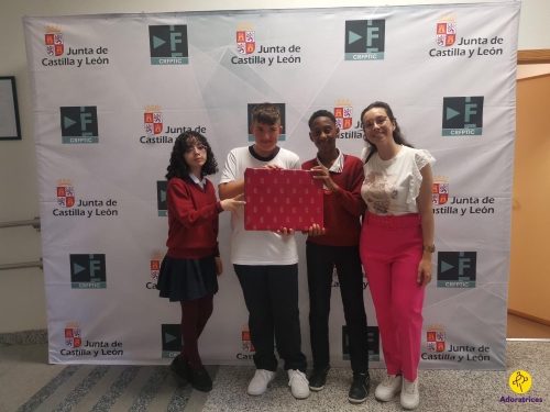 Nuestro centro participa en la I Jornada Autonómica de DigiCraft Nuestro centro participa en la I Jornada Autonómica de DigiCraft